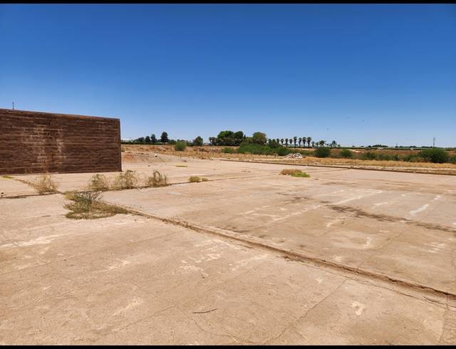 730M² STORAGE UNIT FOR SALE IN KANONEILAND